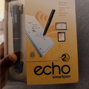 Livescribe Echo Smartpen 2GB Digital Recording Pen New/Unopened